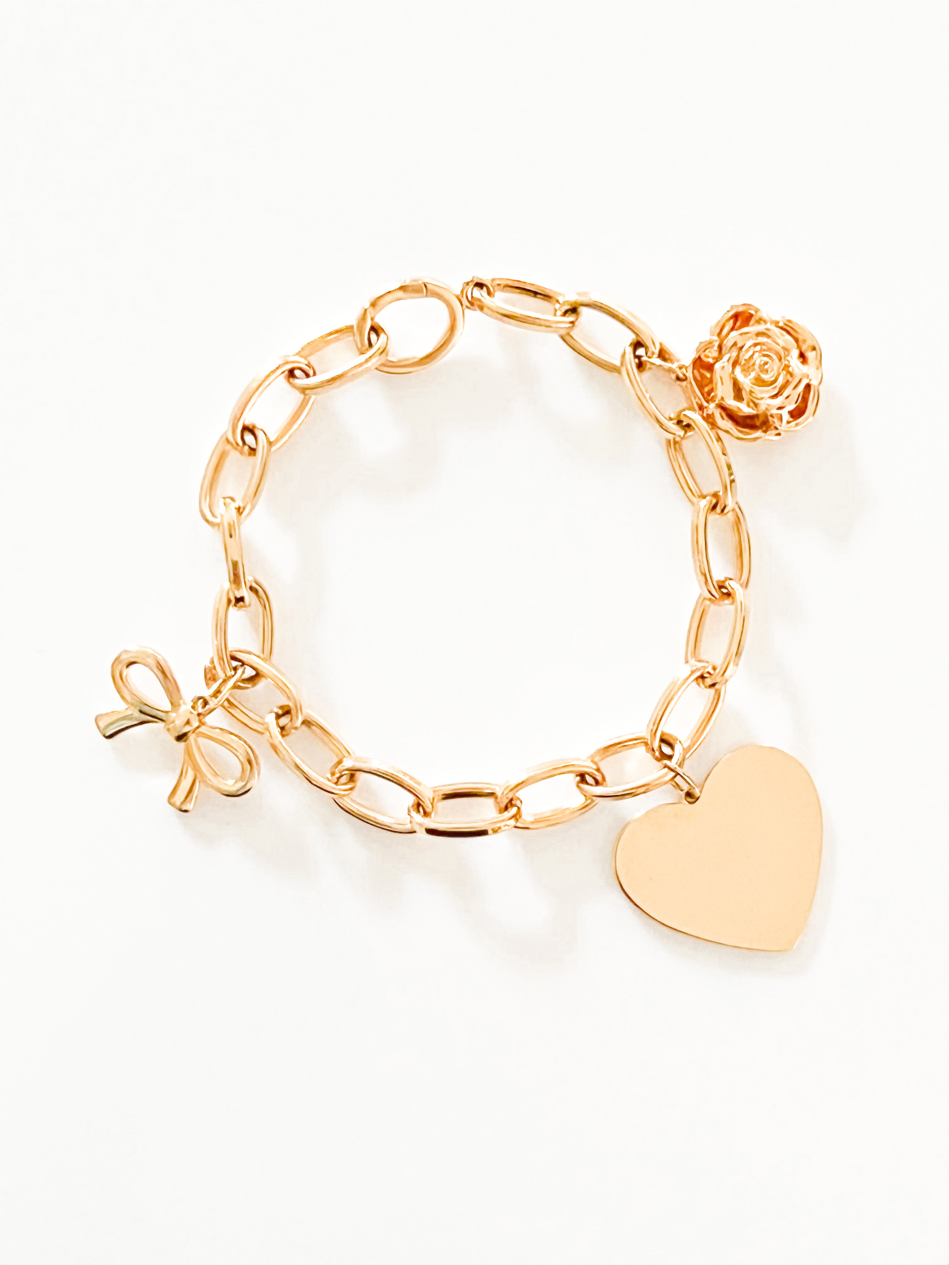 Backorder) (Stainless Steel) Personalized Amelia Heart Charm Bracelet in  Rose Gold | Arva.co